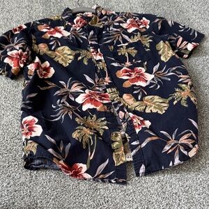 Hawaii shirt